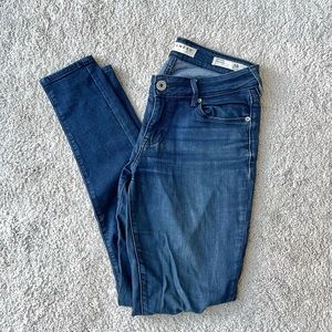 Bullhead Low-rise Skinny Jeans - Size 3